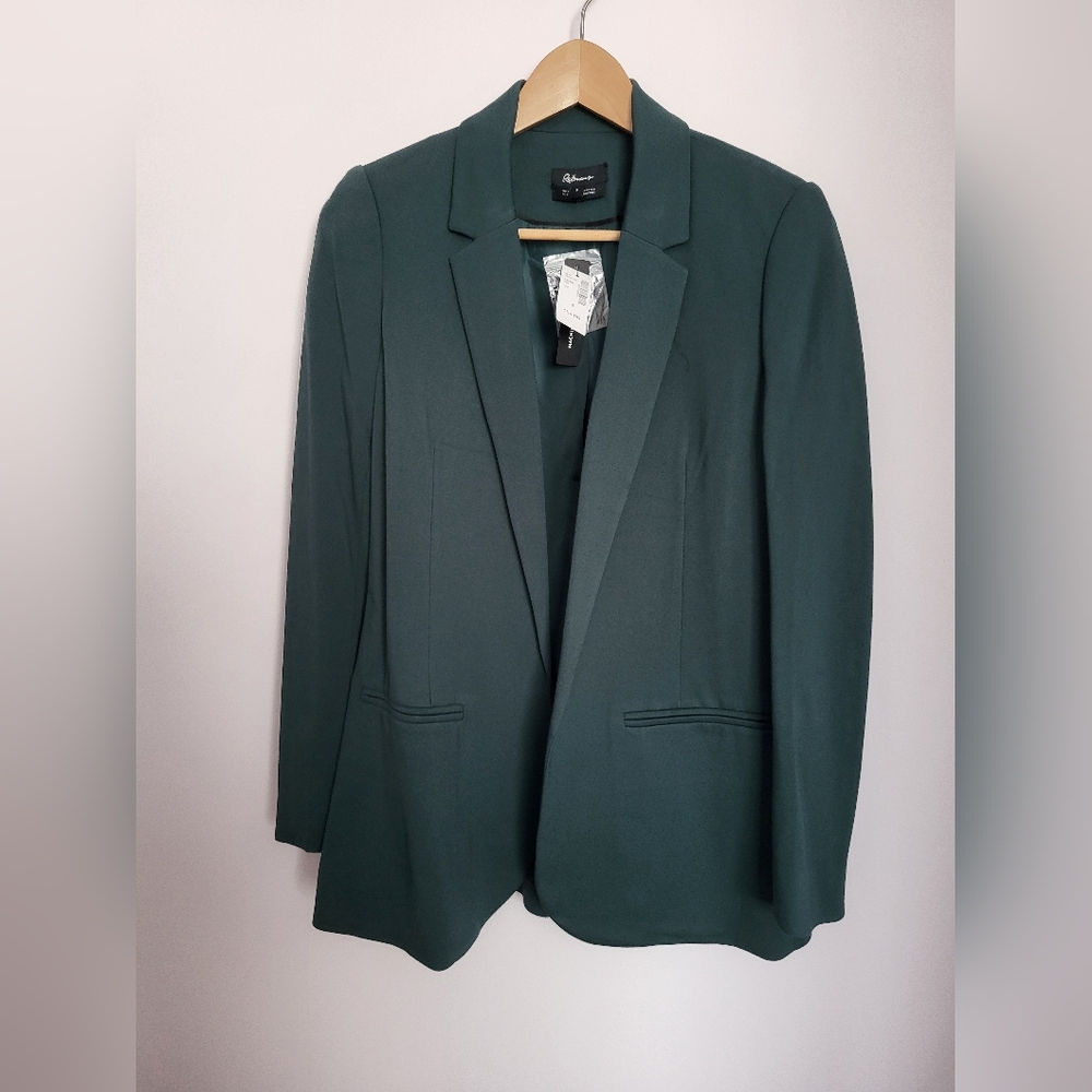 Reitmans Green Blazer sz 2